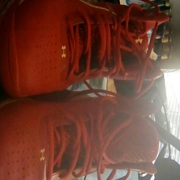 Under Amour clutch fit shoes - Picture 4 of 4